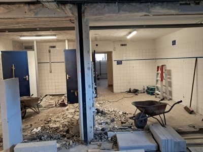 5 november Muren gesloopt voor nieuwe toegang