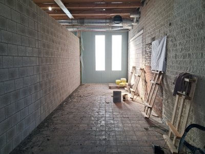 7 november Muren kleedkamers vorderen