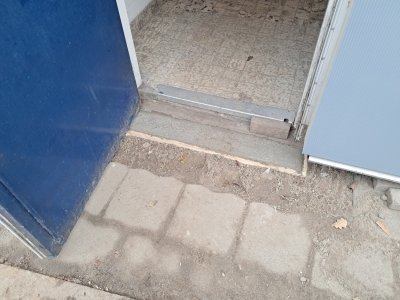 2 december Betonnen dorpel gestort