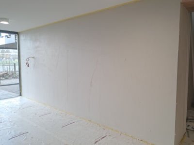 12 januari Voorzetwand entreehal in het gips