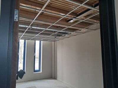 6 maart Hervatting plafondwerk na bijna 2 weken uitval