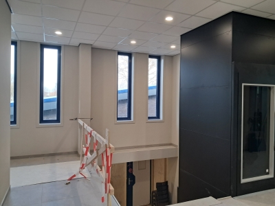 23 maart Verlichting hal boven trap